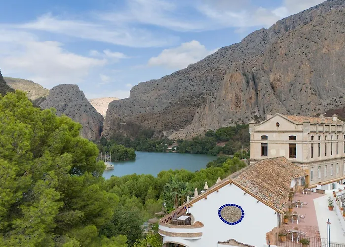 Hotel Complejo Turístico La Garganta El Chorro