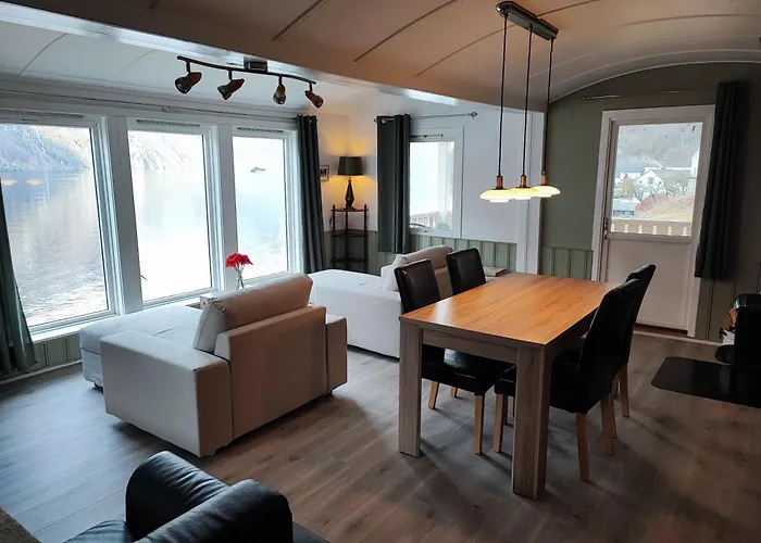 Visit Undredal