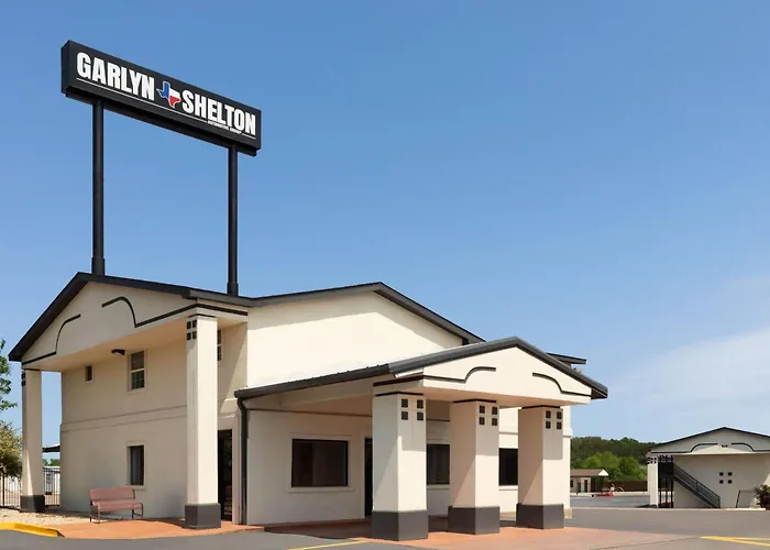 Super 8 By Wyndham Temple S General Bruce Hotel