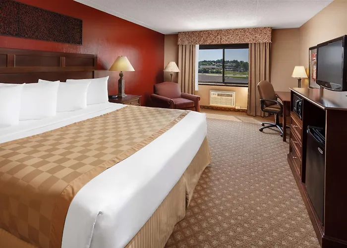 Roosevelt Grand Dakota Surestay Collection By Best Western Dickinson