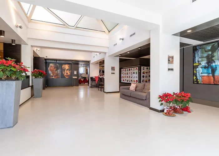Wall Art Hotel & Residence Prato 