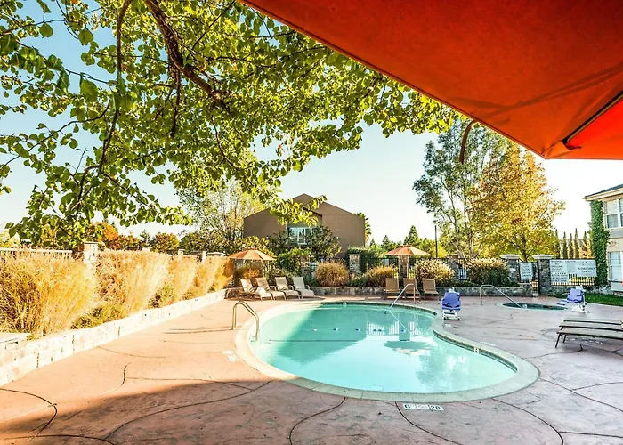 Hotel Indigo Napa Valley By Ihg