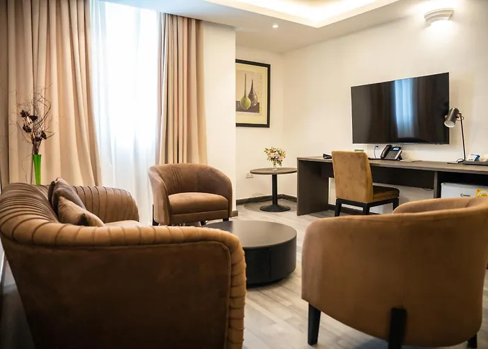 Alisa Hotel North Ridge