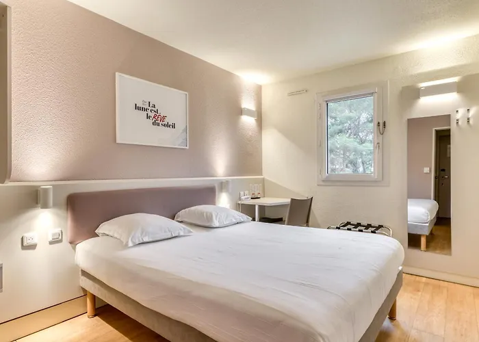 ACE Hôtel Travel Fabrègues - A9 Montpellier Sud