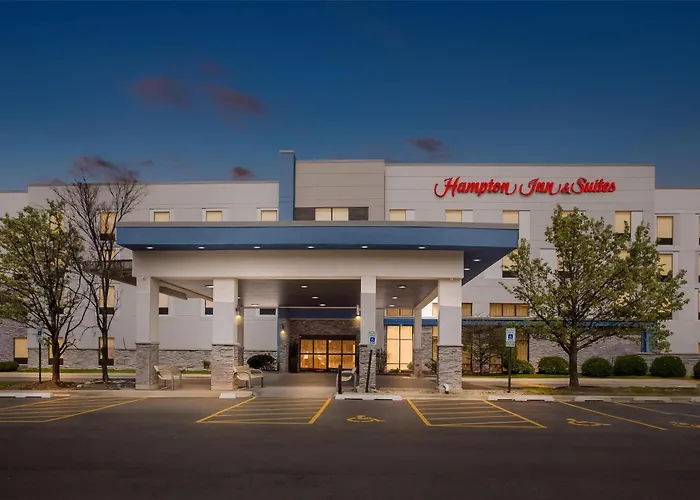 Hampton Inn & Suites Bolingbrook