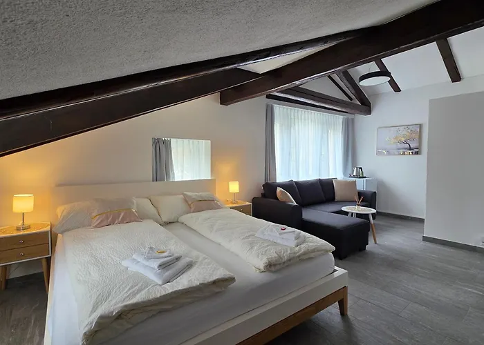 Hotel Surselva