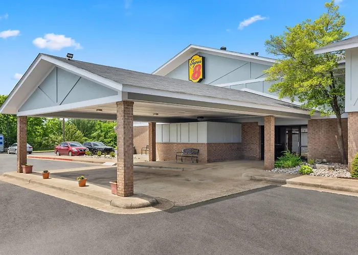 Super 8 By Wyndham Harrison Ar
