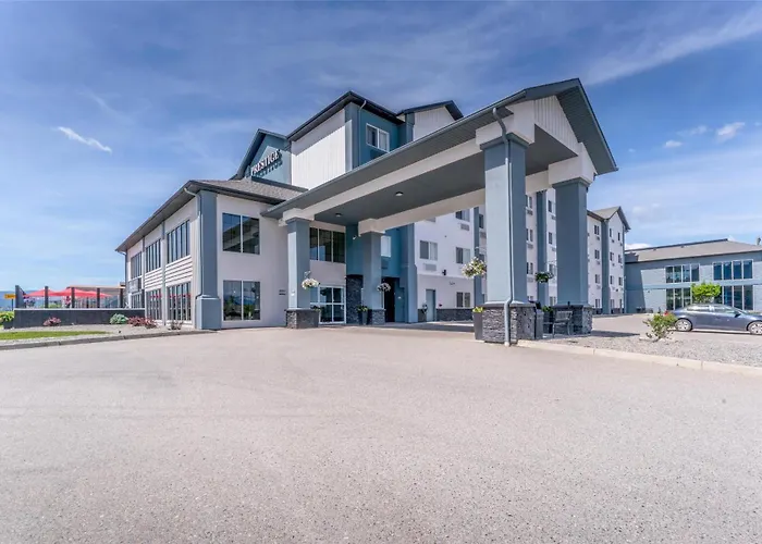 Cranbrook Hotels