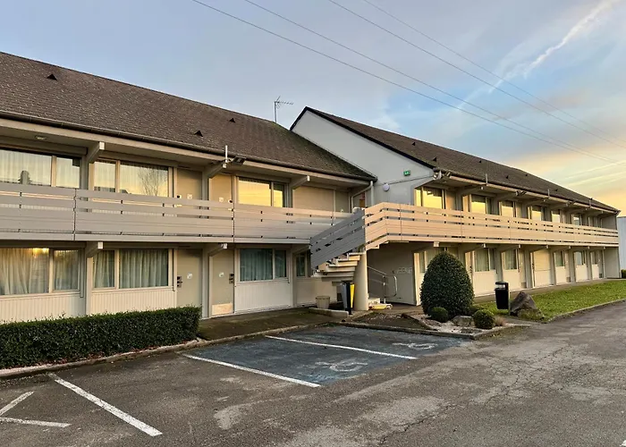 Hotel Campanile Dijon Sud - Marsannay
