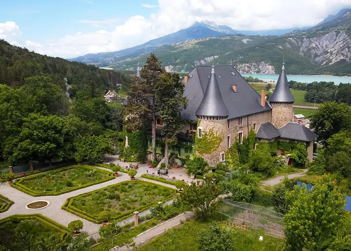 Chateau De Picomtal Crots