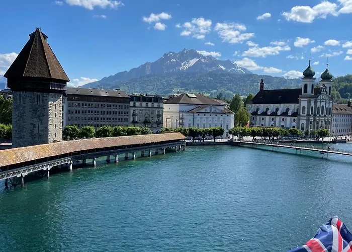 Hotel Pickwick And Pub "The Room With A View" Lucerne