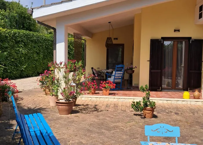 Casa Mimosa Holiday Room