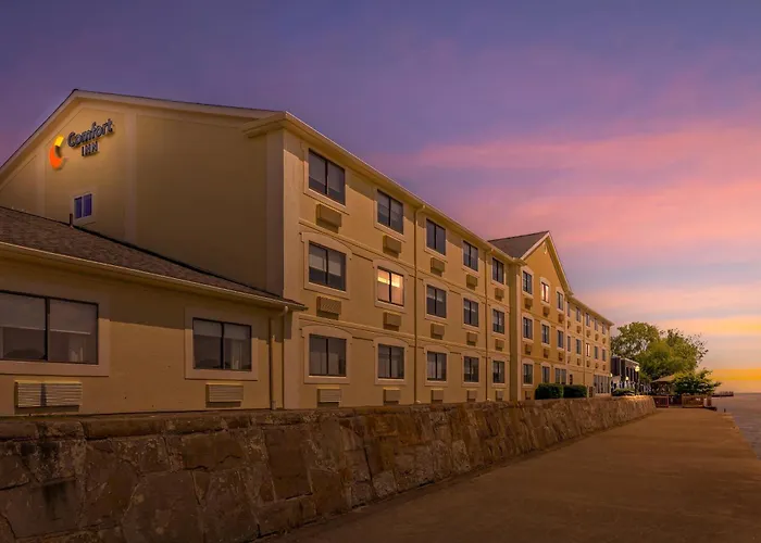 Comfort Inn River'S Edge