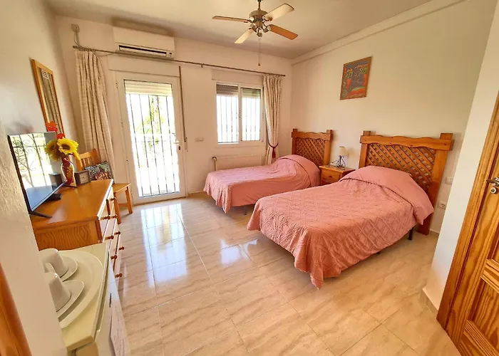 Hoteles en Huércal-Overa