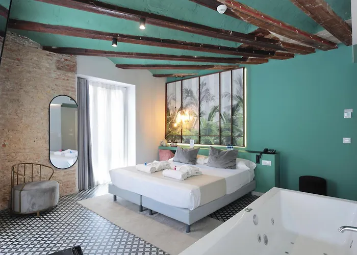 You & Co. Quart Boutique Valencia
