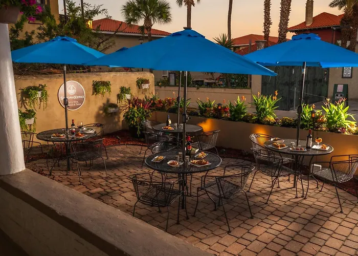 Inn On Charlotte Boutique Hotel