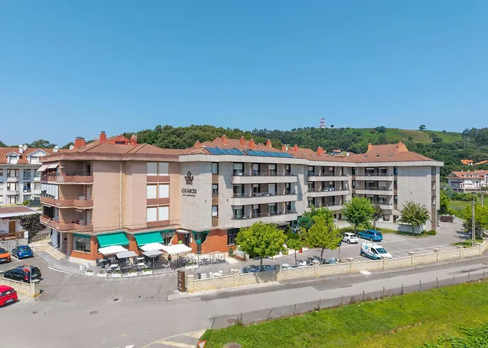 Apartamentos Los Arces Isla Plana