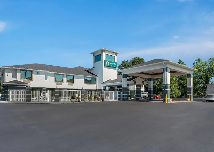 Quality Inn Sandersville