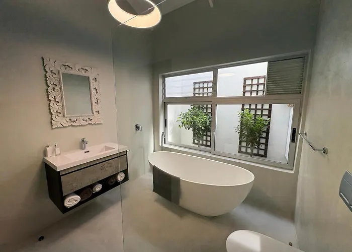 Sixteen Guesthouse On Main Hermanus