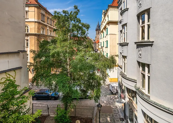 Golden Angel Suites By Adrez Prague