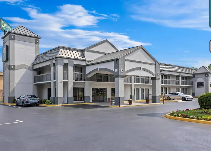 Quality Inn Oak Grove Fort Campbell