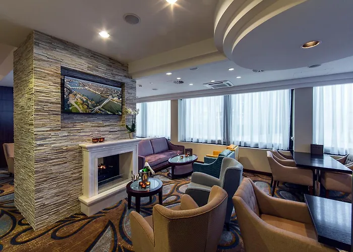 Crowne Plaza Maastricht By Ihg Hotel