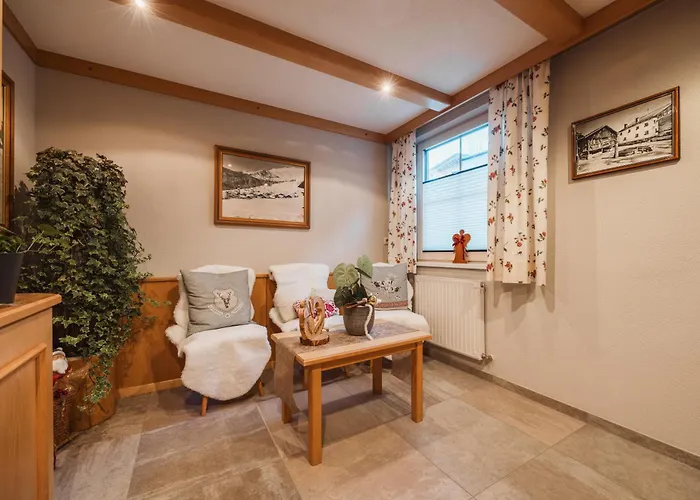 Hotel Appartement Platzergasse Fiss