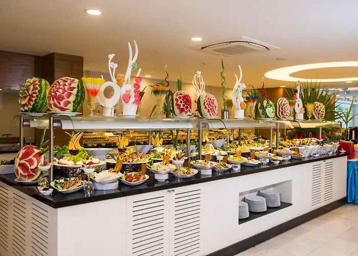 Palm World Resort & Spa Side