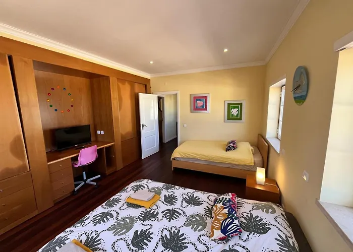 B&B With Palm Tree Heated Pool São Martinho do Porto