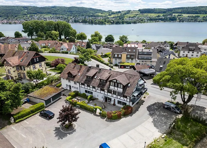Hotel Kellhof - Bed & Breakfast Gaienhofen 
