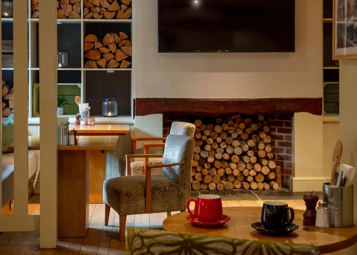 Lodge At Bristol