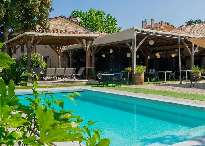 Logis Hotel-Restaurant Saint Romain Anse