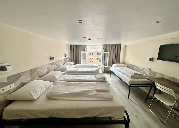 Hotel Damrak Inn