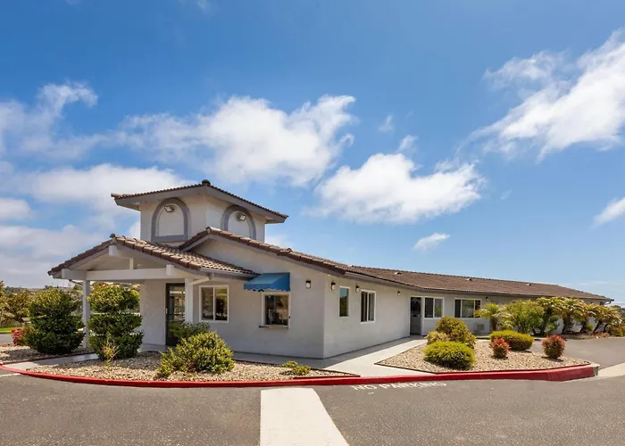 Days Inn By Wyndham Arroyo Grande Pismo Beach