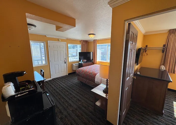 The Royal Victorian Motel Port Angeles