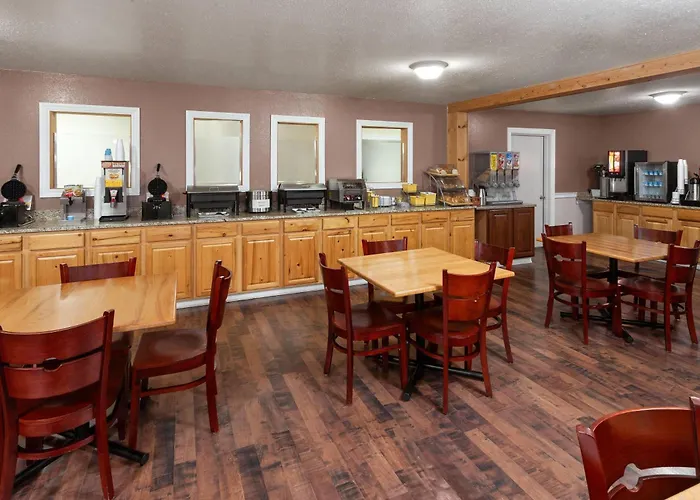 Baymont By Wyndham Manistee