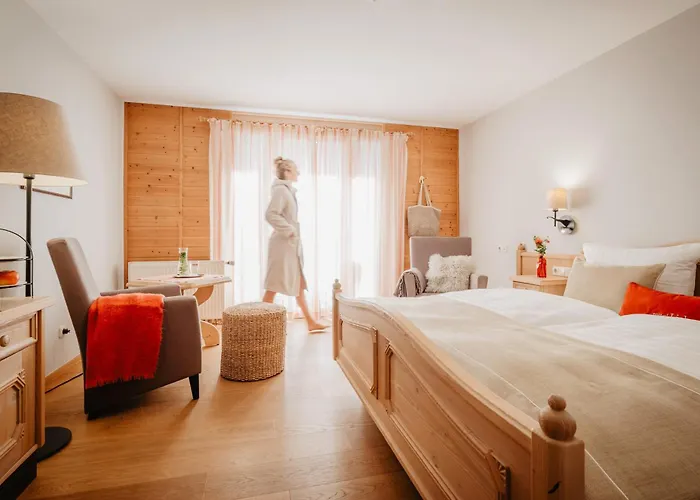 Hotel St. Leonhard Garni Bad Birnbach