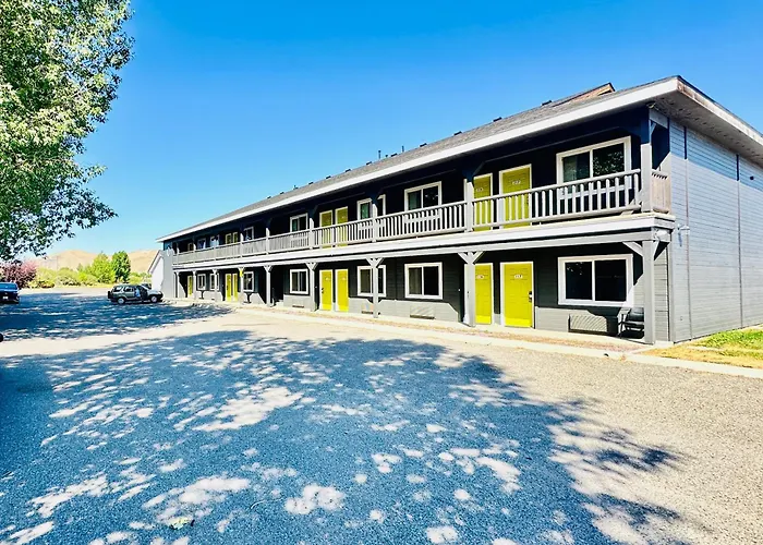 The Beaverhead Lodge