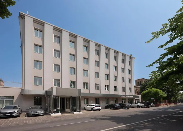 Hotel Toscanini Parma