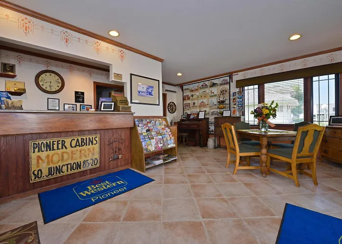 Lusk Hotels