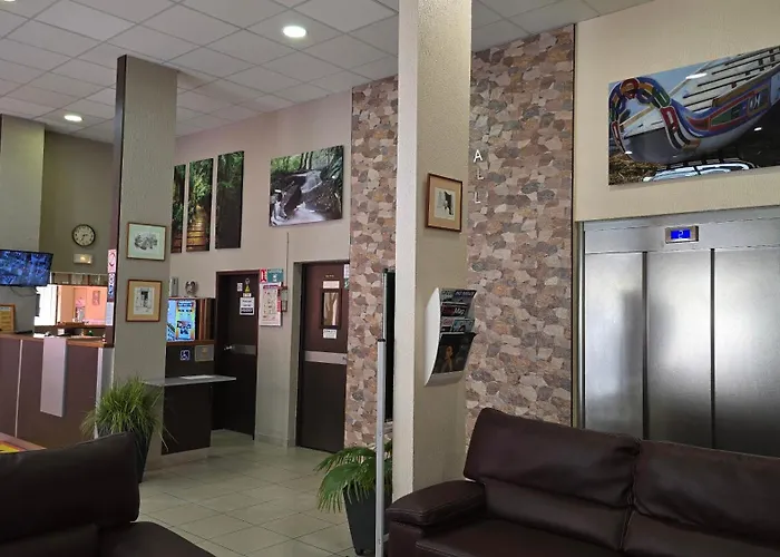 Central Hotel Cayenne