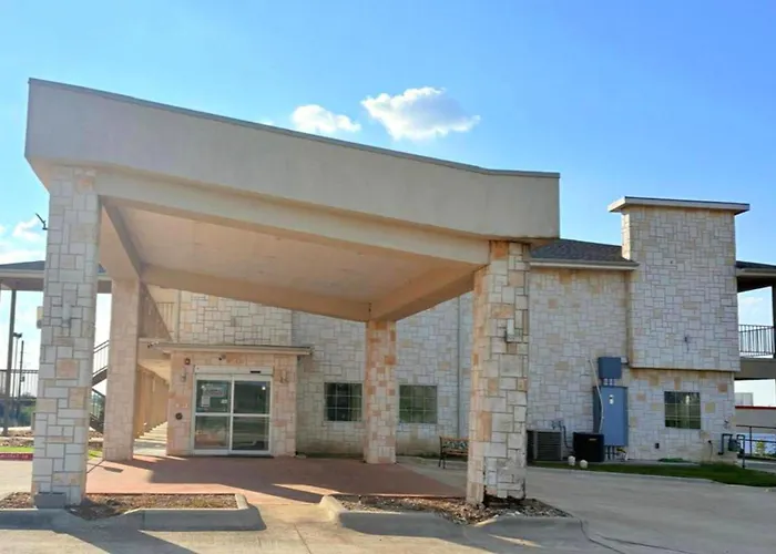 Westwood Inn Extended Stay Gonzales Tx