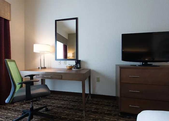 Holiday Inn Express & Suites Walterboro By Ihg