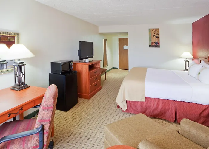 Holiday Inn Express Aberdeen-Chesapeake House By Ihg