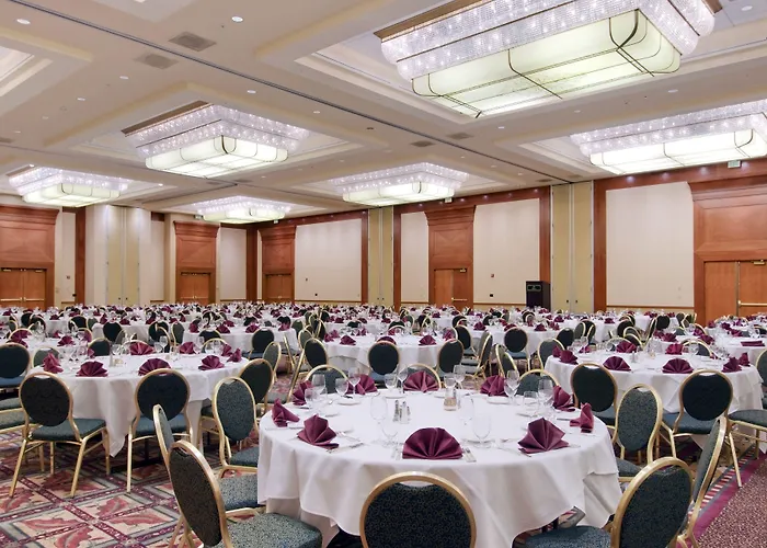 Hilton Seattle Airport & Conference Center Hotel SeaTac