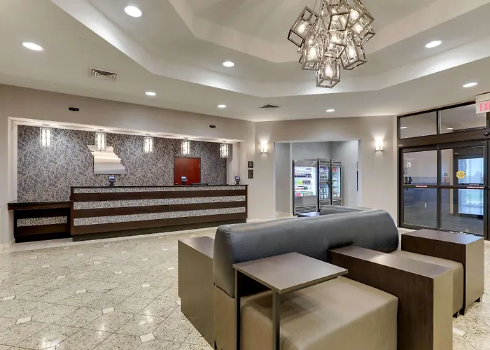Saint Joseph Hotels