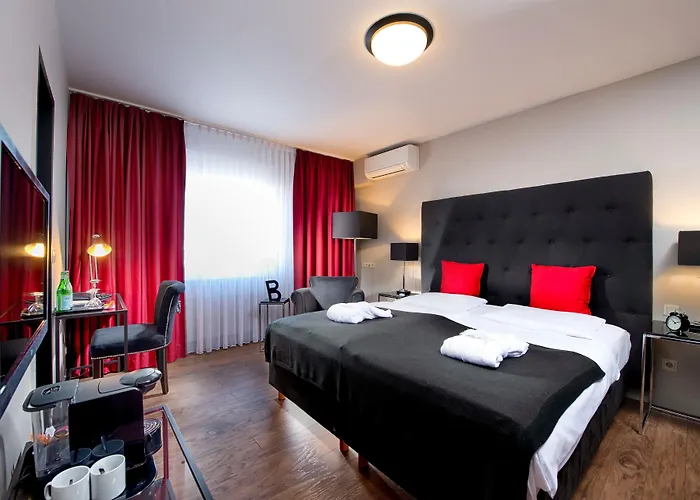 Hotel Tryp By Wyndham Bremen Airport