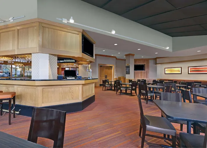 Doubletree By Hilton Grand Junction Hotel