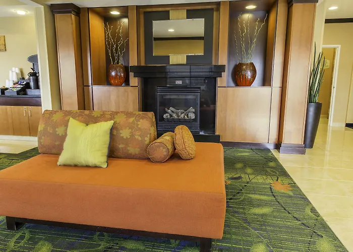 Fairfield Inn & Suites Fargo