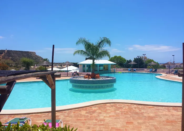 Luz Ocean Club Apartments